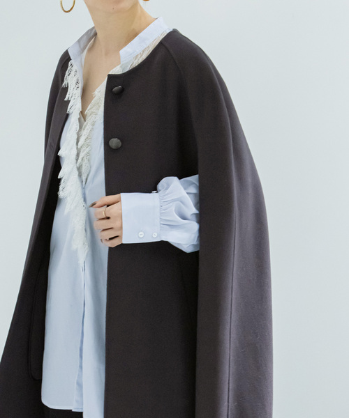 Noble（ノーブル）の「リバーシブルビーバーケープコート（ノーカラー