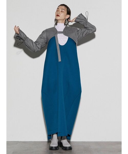 UN3D.（アンスリード）の「アーチコクーンワンピース（ワンピース