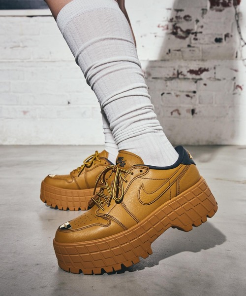 セール】エア ジョーダン 1 ブルックリン LOW ウィメンズシューズ