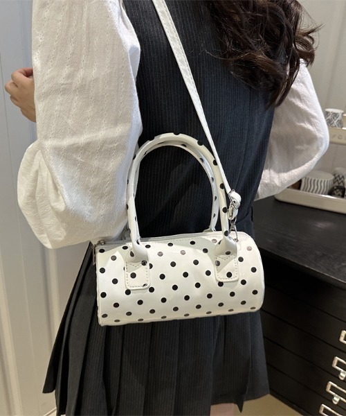 セール】ドット柄エナメルショルダーミニボストンバッグ /水玉/韓国
