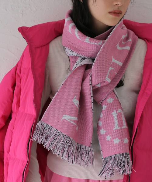 MONTMARTRE NEW YORK】 Most Commercial Pink：マフラー（マフラー