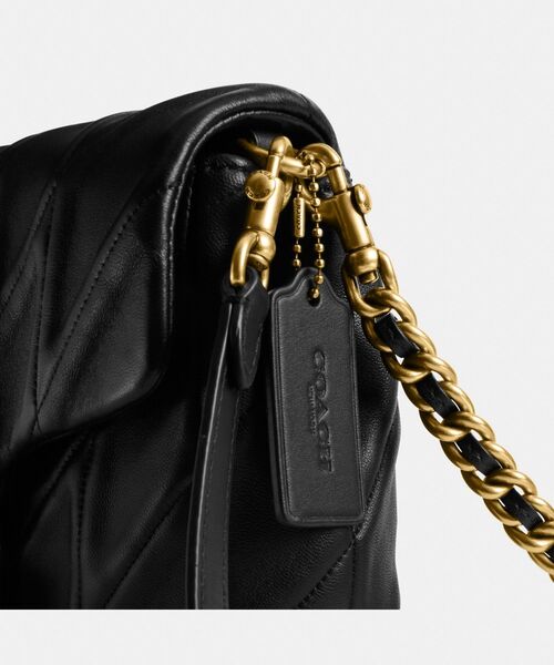 タイムズ スクエア タビー ショルダー バッグ・キルティング