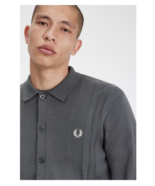 FRED PERRY（フレッドペリー）の「Button Through Long Sleeve Knit