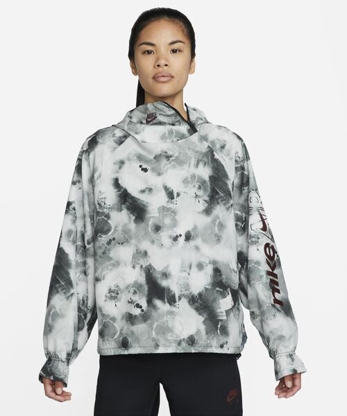 NIKEナイキランニングジャケット マウンテンパーカーカモフラ Mサイズ