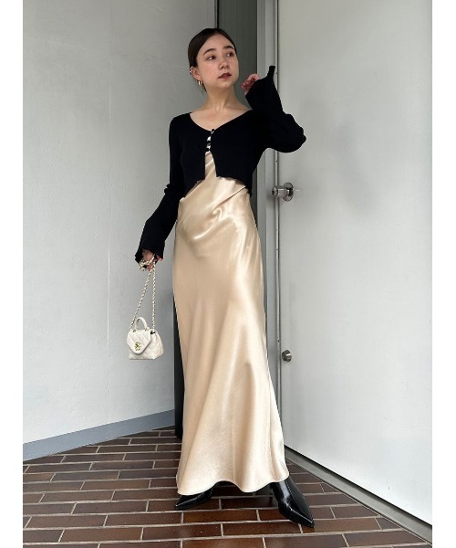 SNIDEL（スナイデル）の「ニットカーデ&キャミワンピースSET