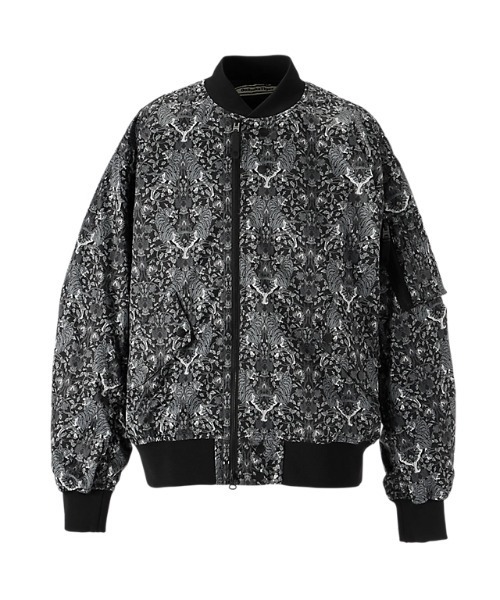 Onitsuka Tiger（オニツカタイガー）の「PRINTED BOMBER JACKET