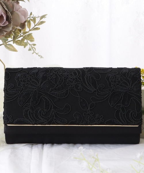 セール】フラワー 刺繍 コンパクト スクエア クラッチ（クラッチバッグ