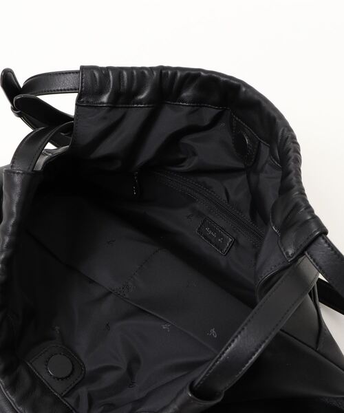 agnes b.（アニエスベー）の「QAS07-01 EDiE ショルダーバッグ