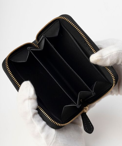 日本限定】エッセンシャル スモール ジップ アラウンド カード ケース