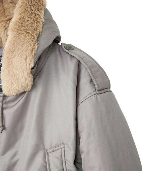 HYSTERIC GLAMOUR（ヒステリックグラマー）の「MULTI HYSTERIC WOMAN B