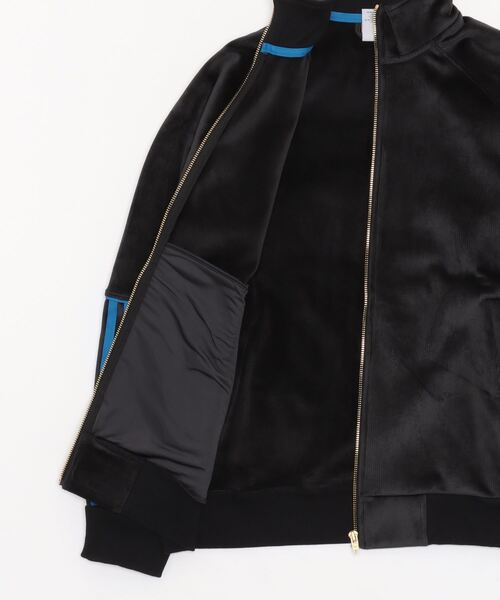 adidas（アディダス）の「タイショーン ベロア トラックジャケット