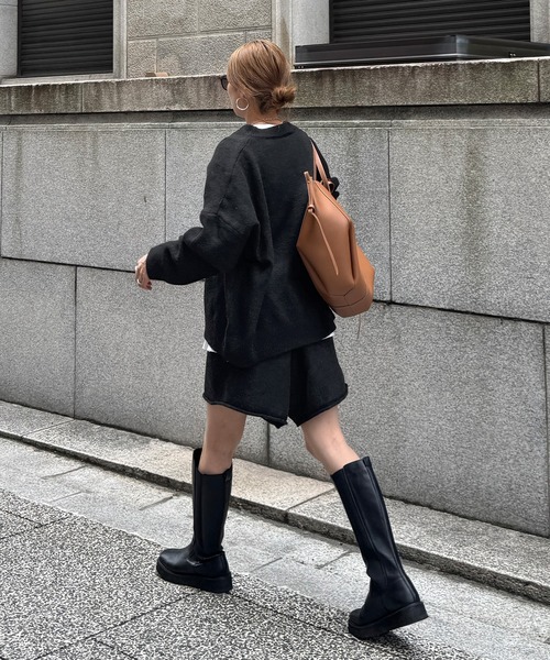 Vネックニットセットアップ(chiica select) / 2点セット セーター