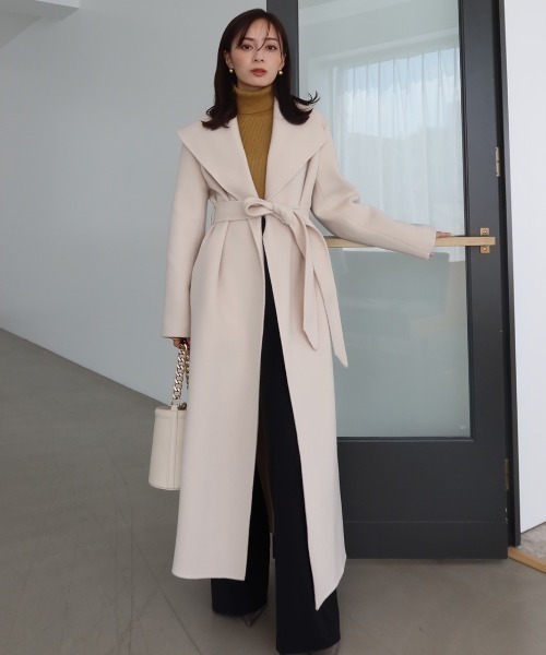 anuans（アニュアンス）の「ビッグカラーリバーコート（その他アウター