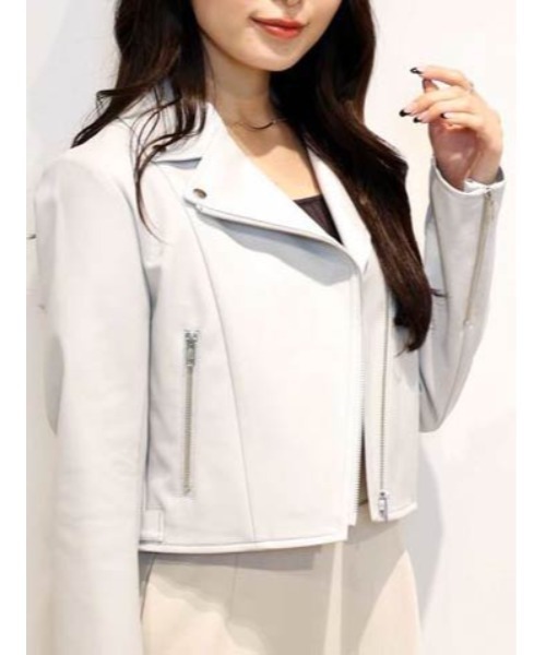 MERCURYDUO（マーキュリーデュオ）の「コンパクトフェイクレザー