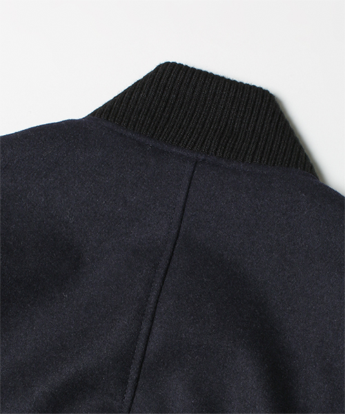 NANO universe（ナノユニバース）の「AZ別注スタジャン（スタジャン