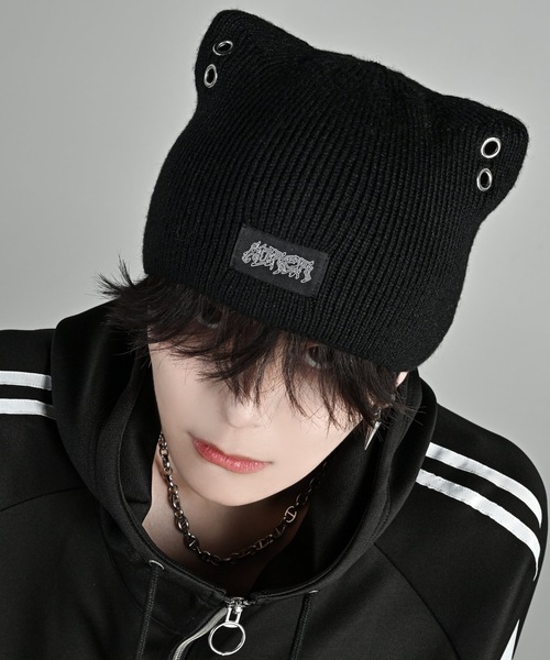 ADRER（アドラー）の「Cat ear metal eyelet knit beanie / キャット