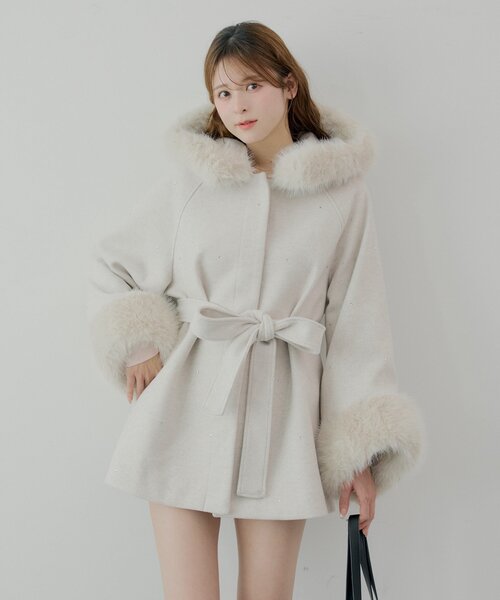 ピコロ様 タグ付スーパービューティー ケープ調コート40 ￥30800