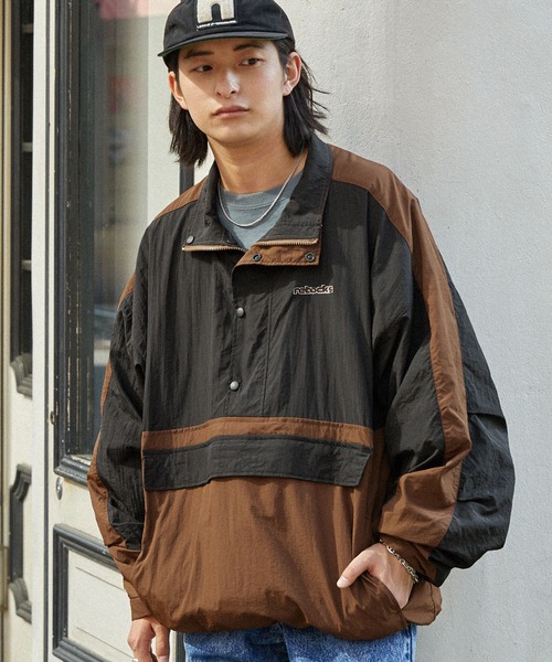 retock's】ロゴ刺繍 ナイロン ビッグアノラック切替スタンドブルゾン