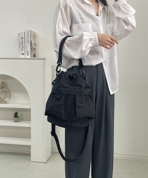 セール】バケツ型ショルダーバッグ 超軽量ナイロンカンバス2 way+