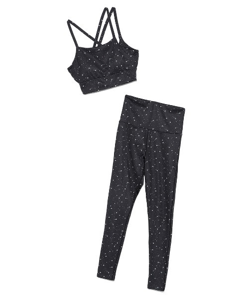 emmi yoga ニュアンスパターン ブラトップ & レギンス ブラック emmi