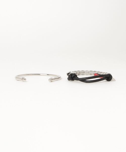 TOGA VIRILIS（トーガ ビリリース）の「TOGA VIRILIS メタルバングル