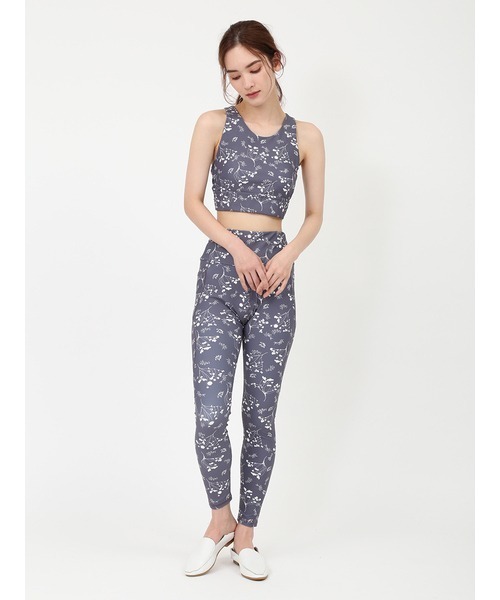 極美品】emmi yoga セットアップ サイズ0 極美品】emmi yoga