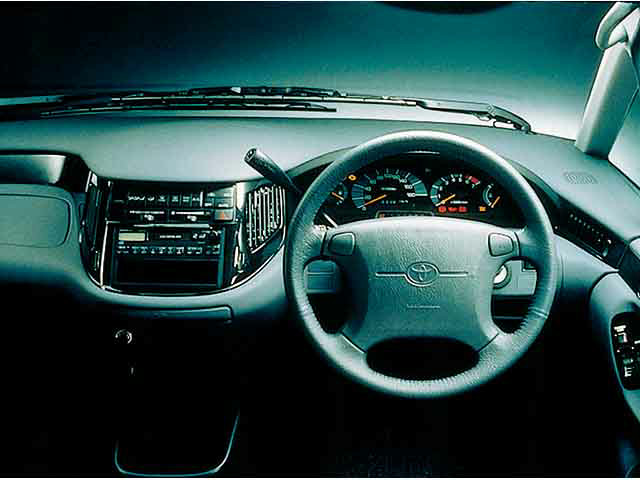 エスティマ（トヨタ）1990年5月～1999年12月生産モデルのカタログ
