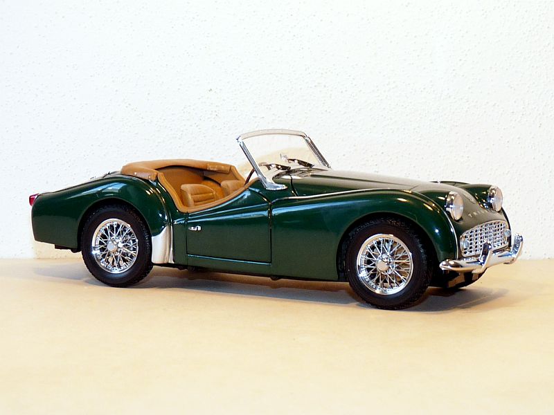 1:18 Kyosho Triumph TR3A '57-'62 – Cameron's Model Cars