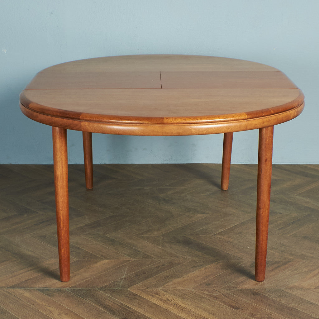 デンマーク製 ヴィンテージ チーク エクステンション ダイニング