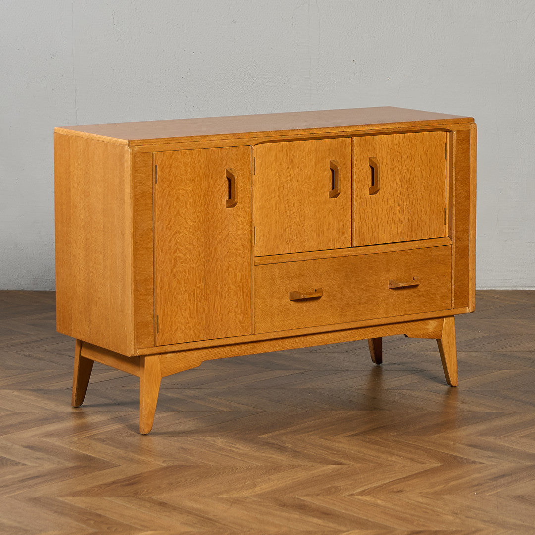 イギリスヴィンテージの王道 G-PLAN – camori ヴィンテージ家具・北欧