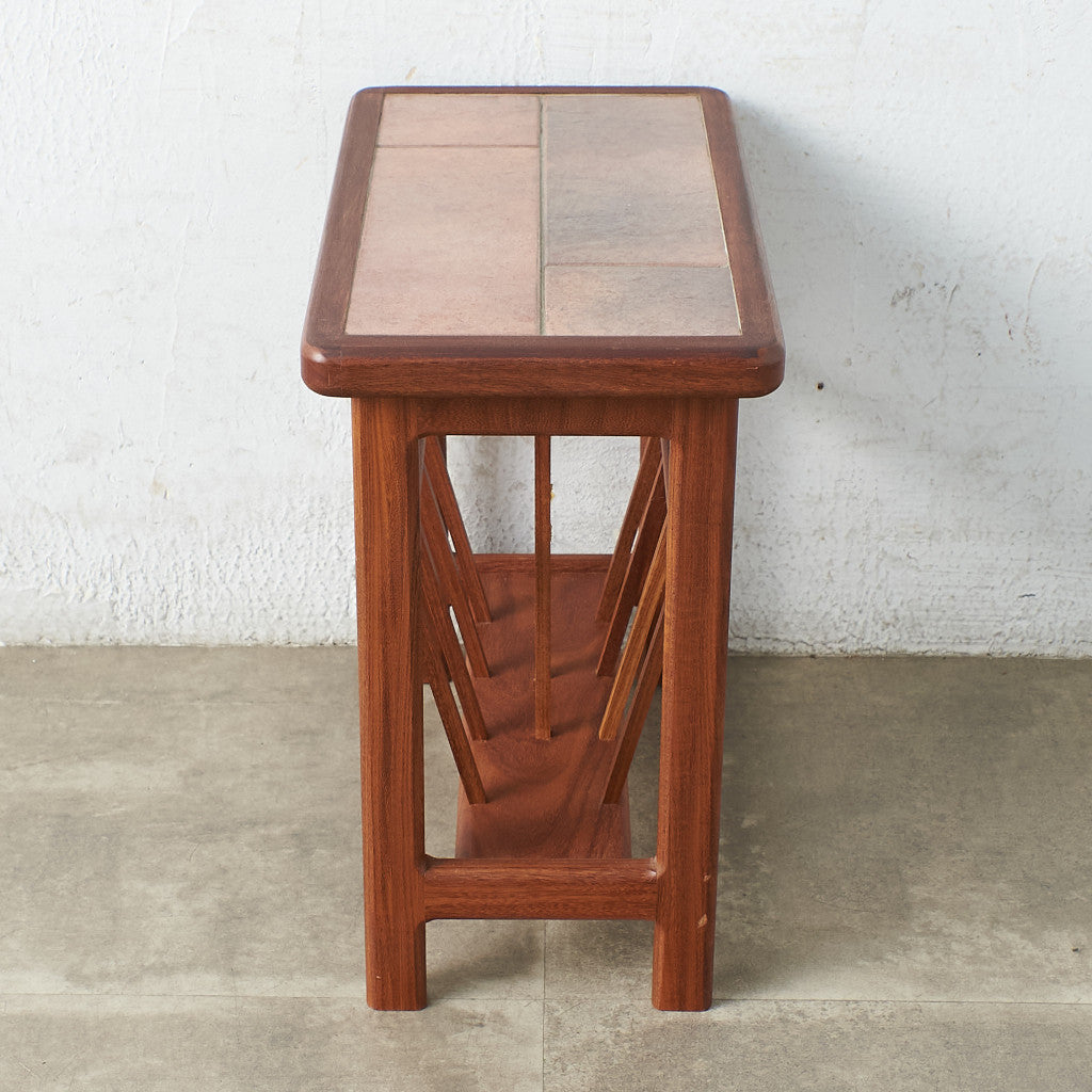 67534][AnBerCraft]英国ヴィンテージ マガジンラック付き タイルトップ