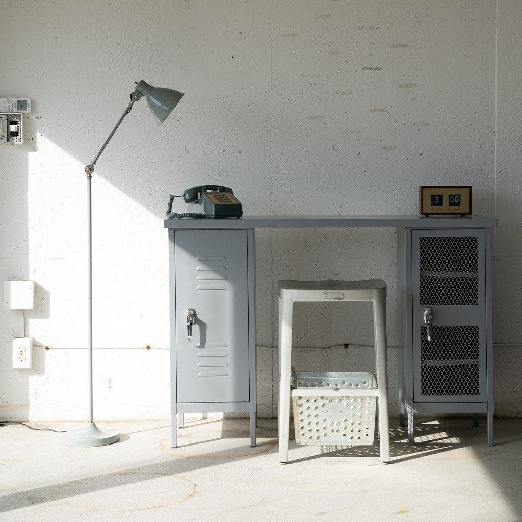 HERMOSA ハモサ TURUKU フロアランプ / サックスグレイ #76668