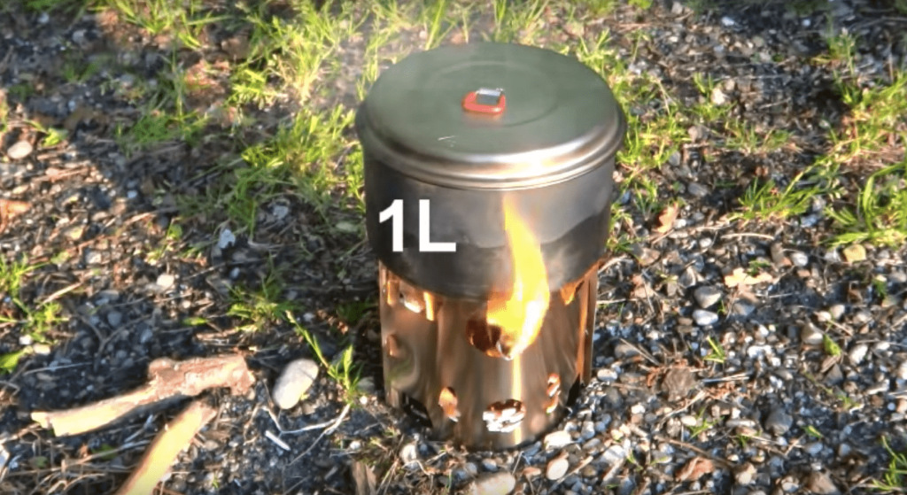 ギア紹介】ピコグリル85で更に軽量キャンプの焚火を楽しむ