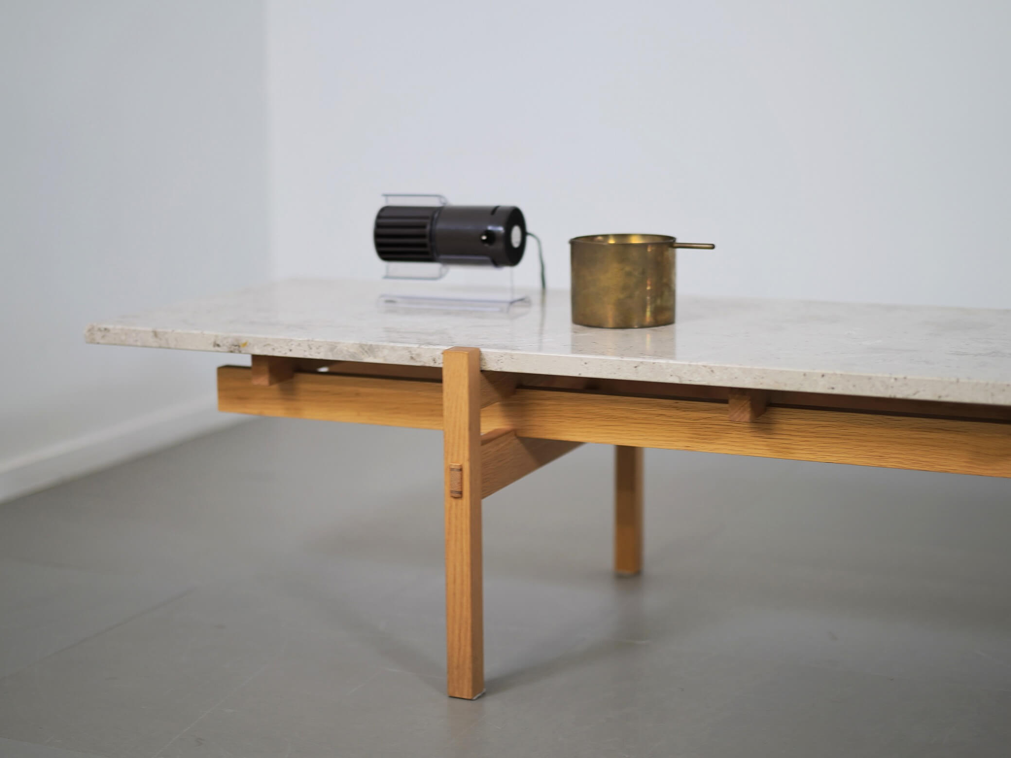 N-CT01 大理石 リビングテーブル カリモクケース スタディノーム