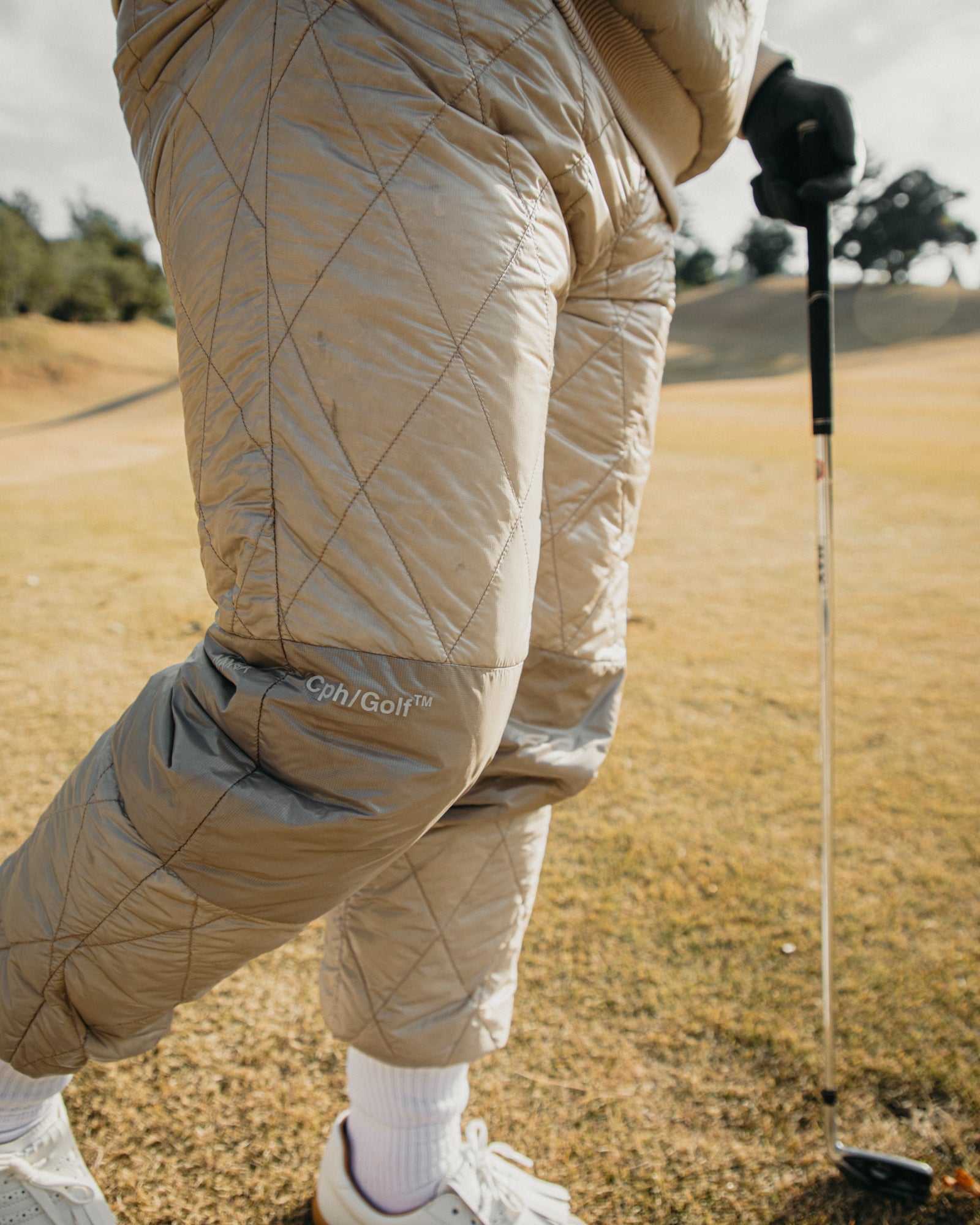 NANGA® × Cph/Golf™ #QLT DOWN TRACK PANTS - BEIGE - – Cph/Golf™︎