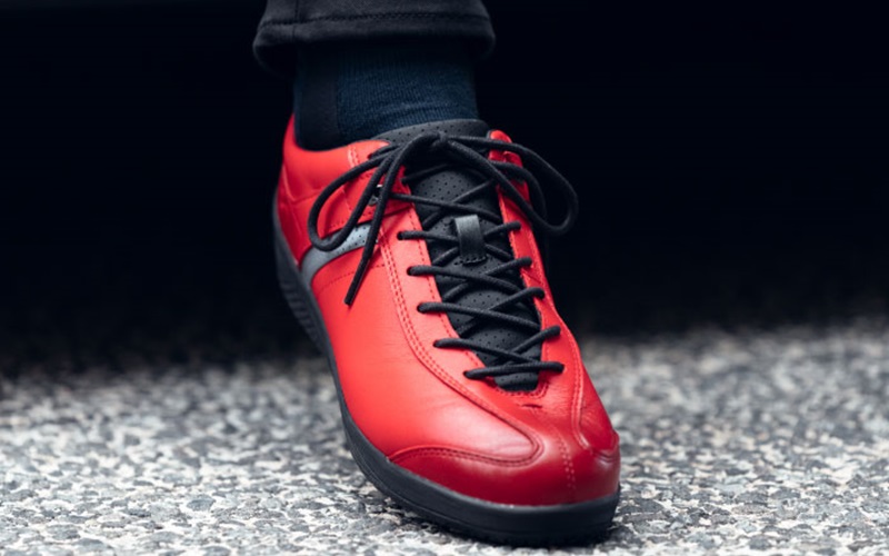 ミズノ、運転操作サポート機能付きドライビングシューズのアッパーに