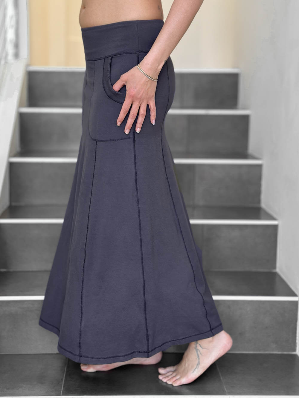 Bamboo Spandex Pocket Maxi Skirt | Women's Eco-Friendly Clothing