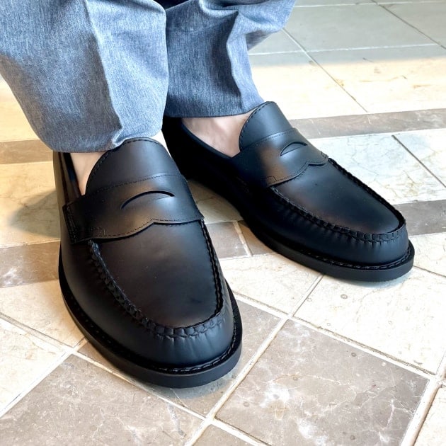 雨の日が待ち遠しくなるTraditional Weatherwearのレインシューズ