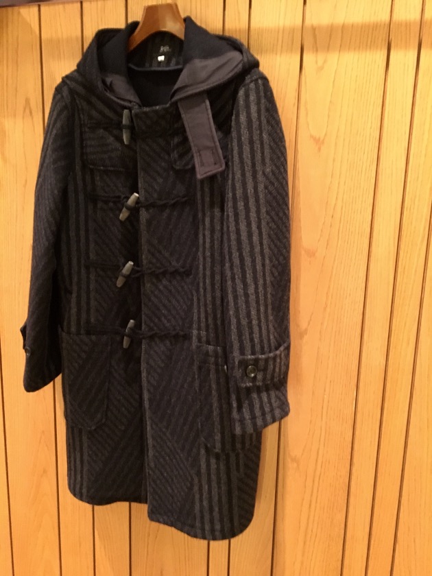 定価11万 超希少でオシャレ beams f ダズル迷彩ダッフルコート XS