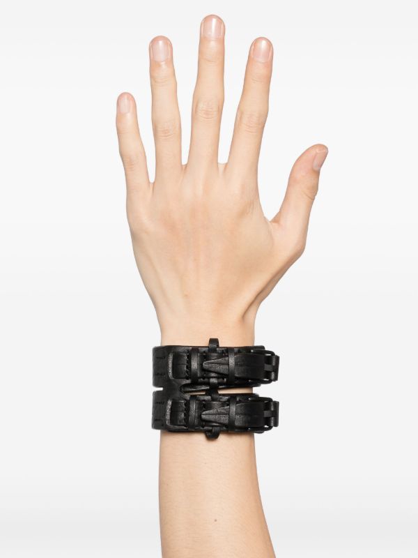 Julius ダブルベルト レザーブレスレット | ブラック | FARFETCH JP