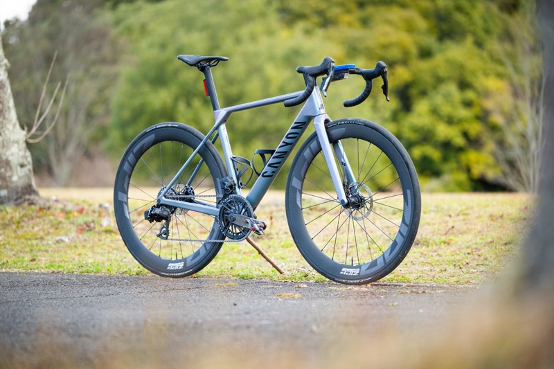 キャニオン・アルティメットCF SLXはどんなサイクリストにおすすめか