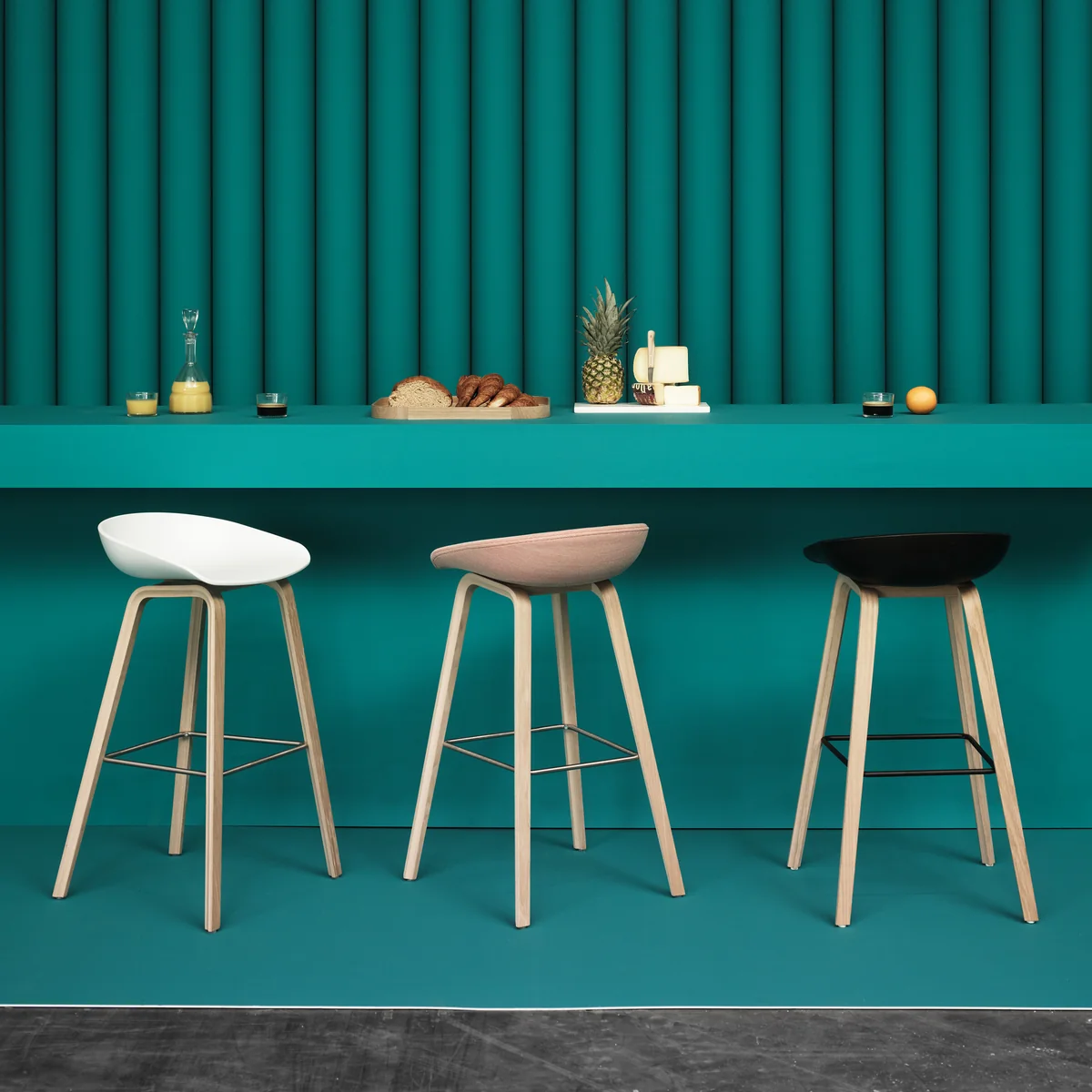 HAY - About A Stool AAS 32 | Connox