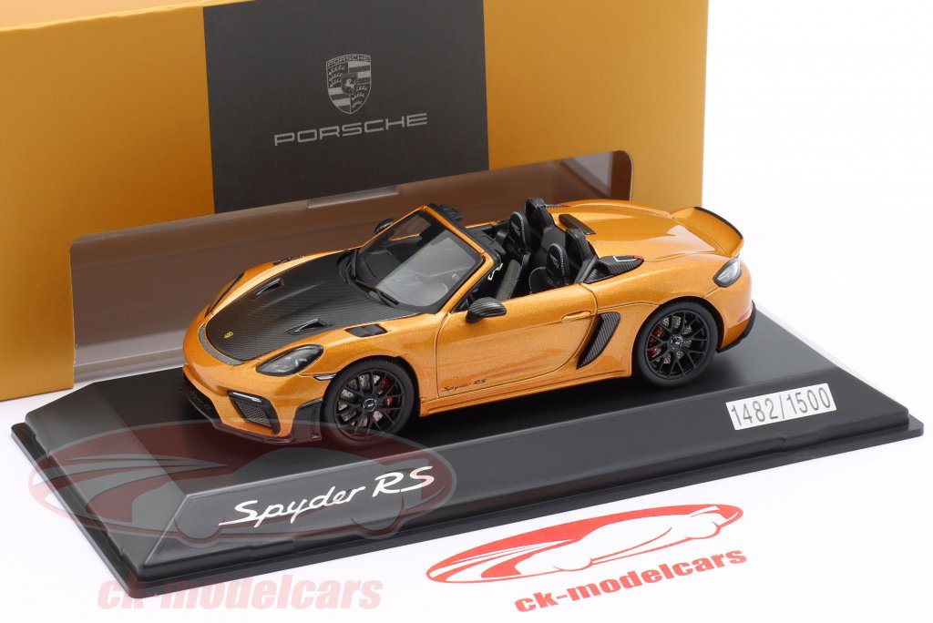 Spark 1:43 Porsche 718 (982) Spyder RS 建設年 2024 金 メタリックな