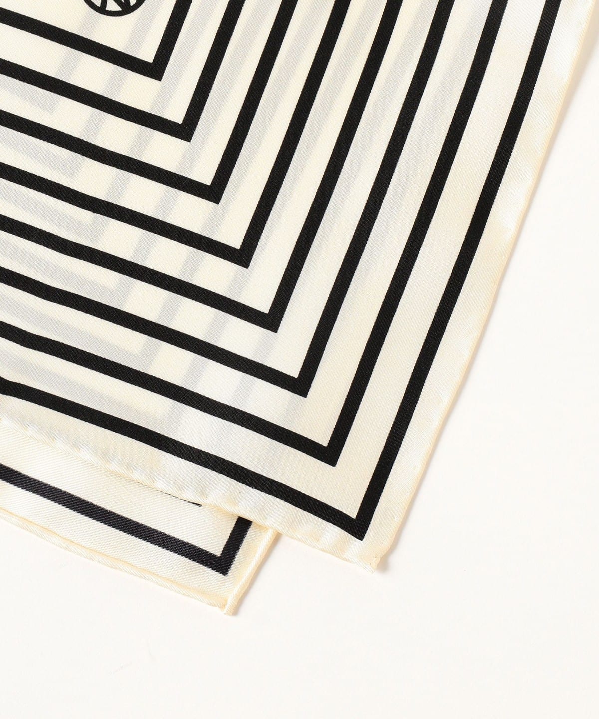 Brilla per il gusto（ブリッラ ペル イル グスト）lescarf / シルク