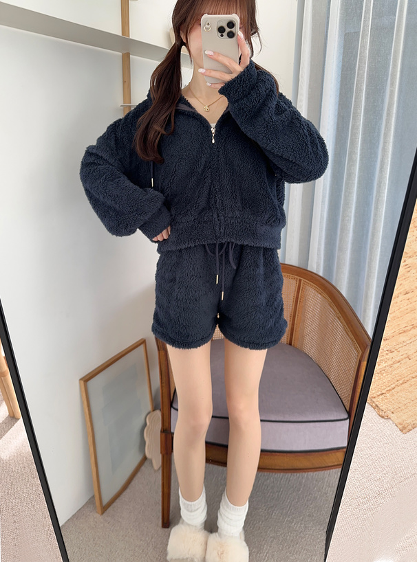 フードジップパーカー×ショートパンツボアセットアップ[ze881
