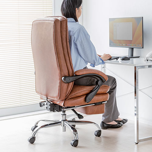 リクライニングチェア（寝れる・オットマン・クッション・ふかふか