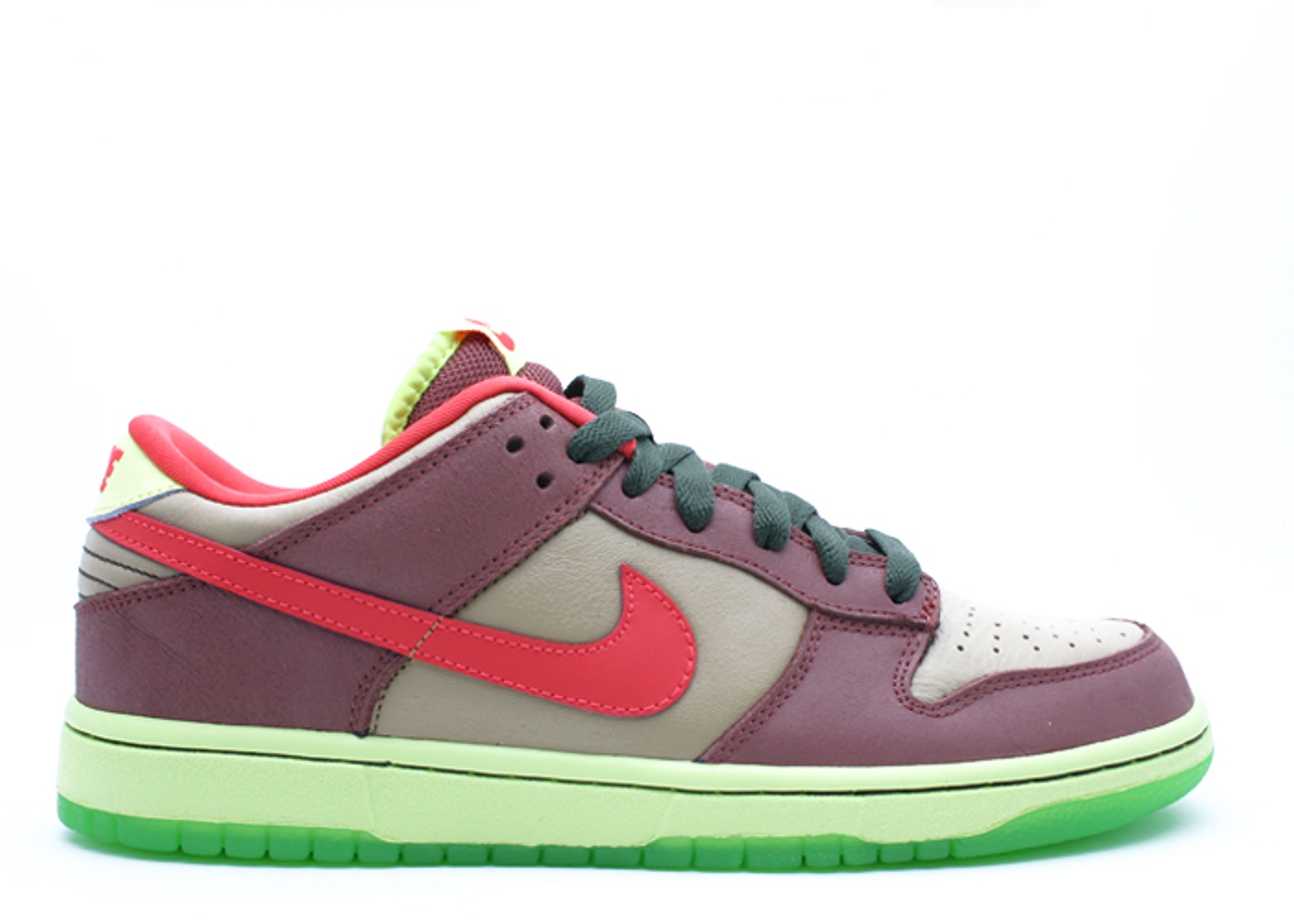 Dunk Low Premium SB 'Toxic Sea Robin' - Nike - 313170 261 - hay