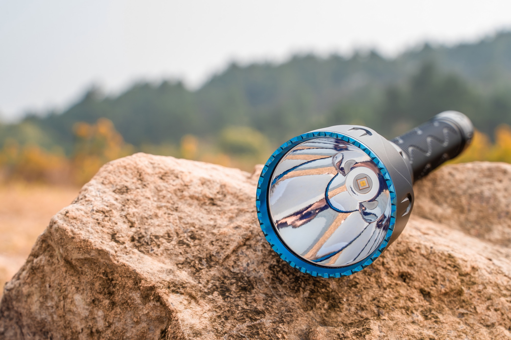 Olight Javelot Pro 2 Kit 遠距離 懐中電灯 - Olight Japan