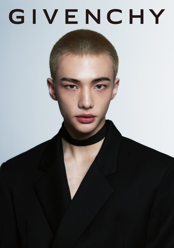 Stray Kids ヒョンジン「GIVENCHY BEAUTY」のモデルに抜擢！ - Kstyle