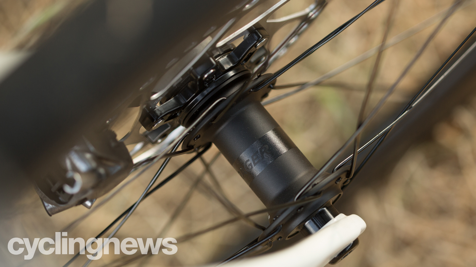Bontrager Aeolus Elite 50mm Tubeless disc wheelset review